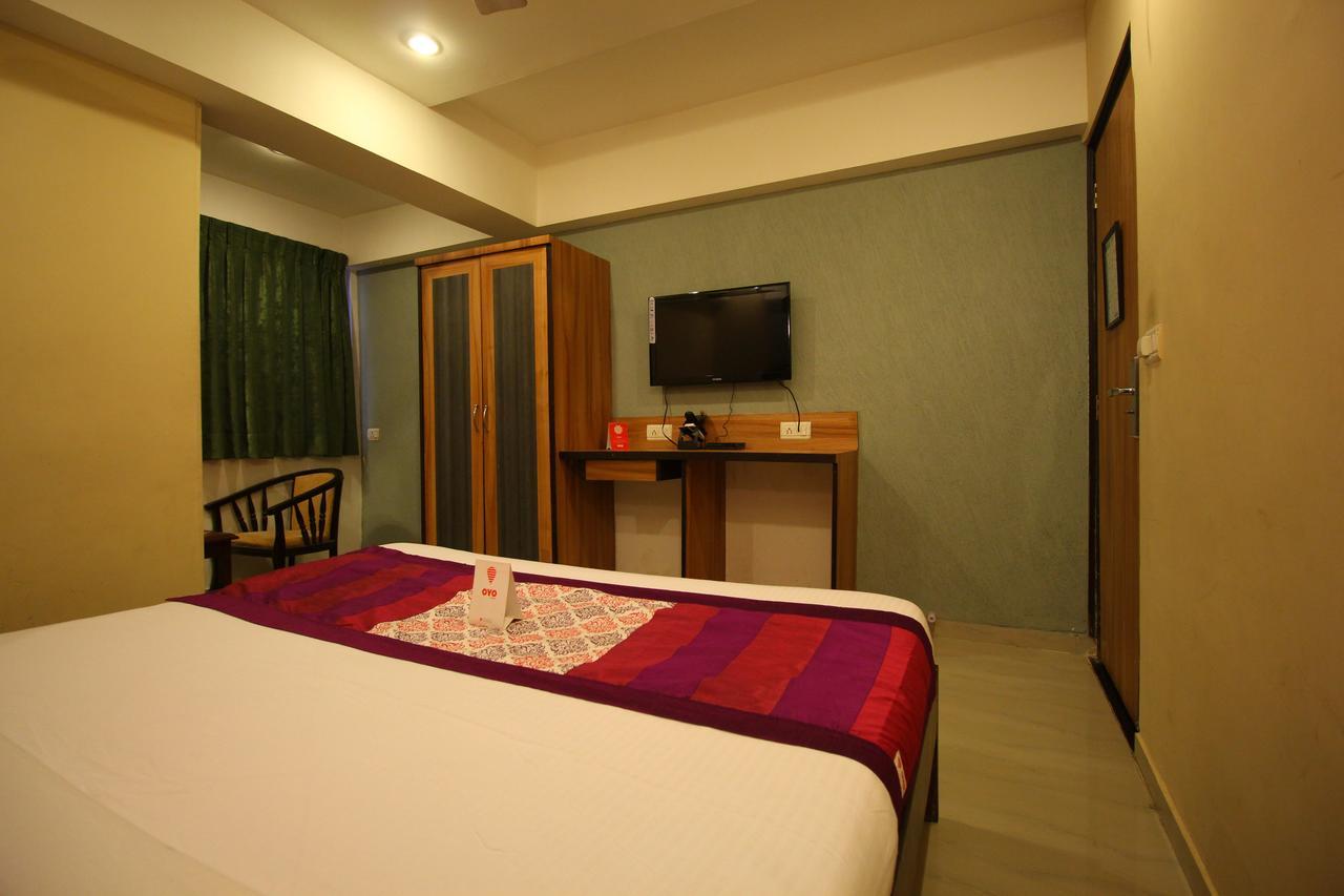 Oyo 8786 Hotel Maan Residency Ahmedabad Luaran gambar