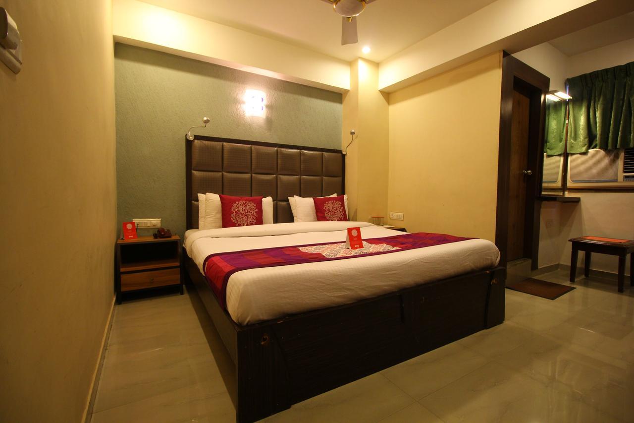 Oyo 8786 Hotel Maan Residency Ahmedabad Luaran gambar