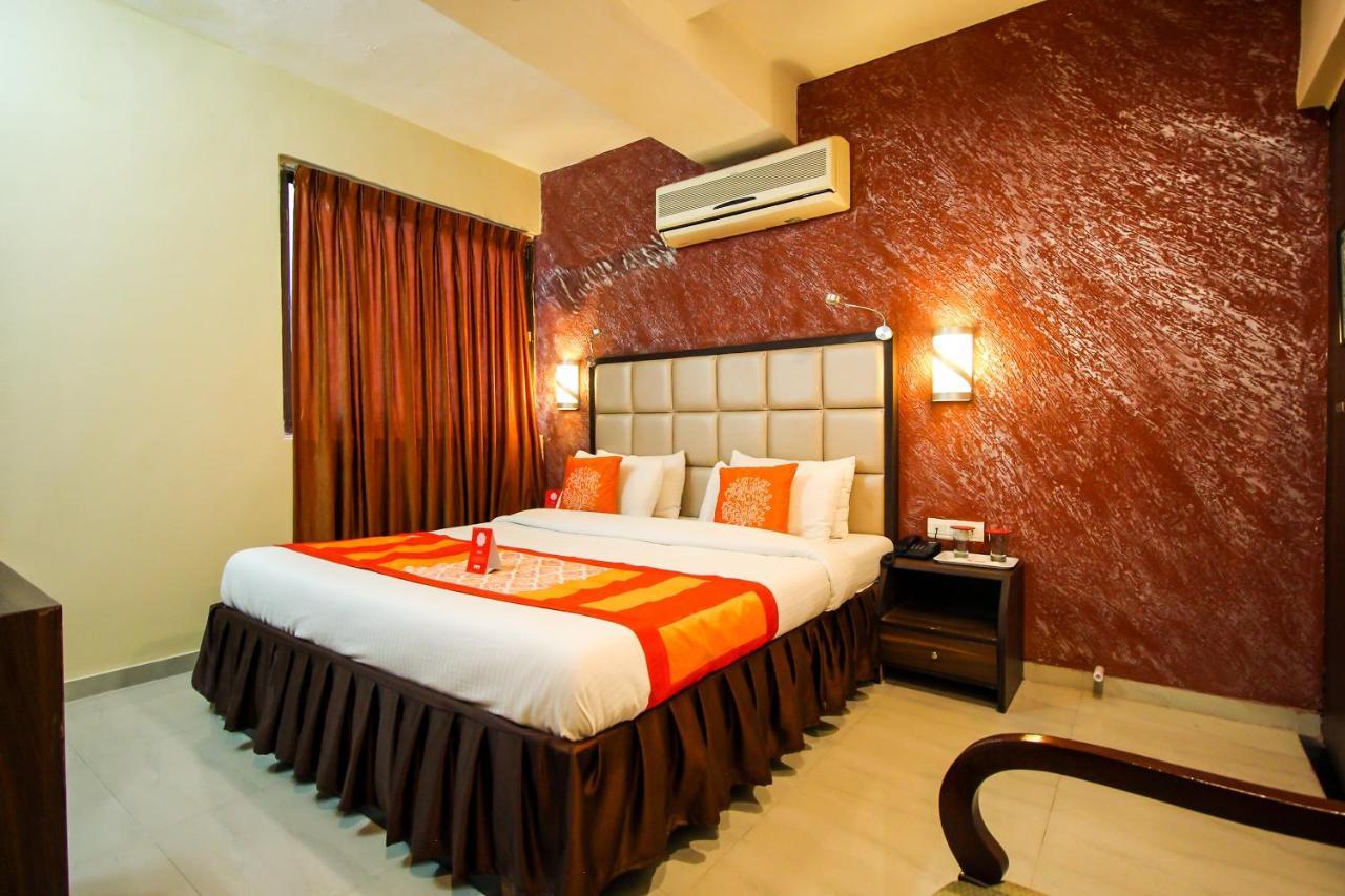 Oyo 8786 Hotel Maan Residency Ahmedabad Luaran gambar