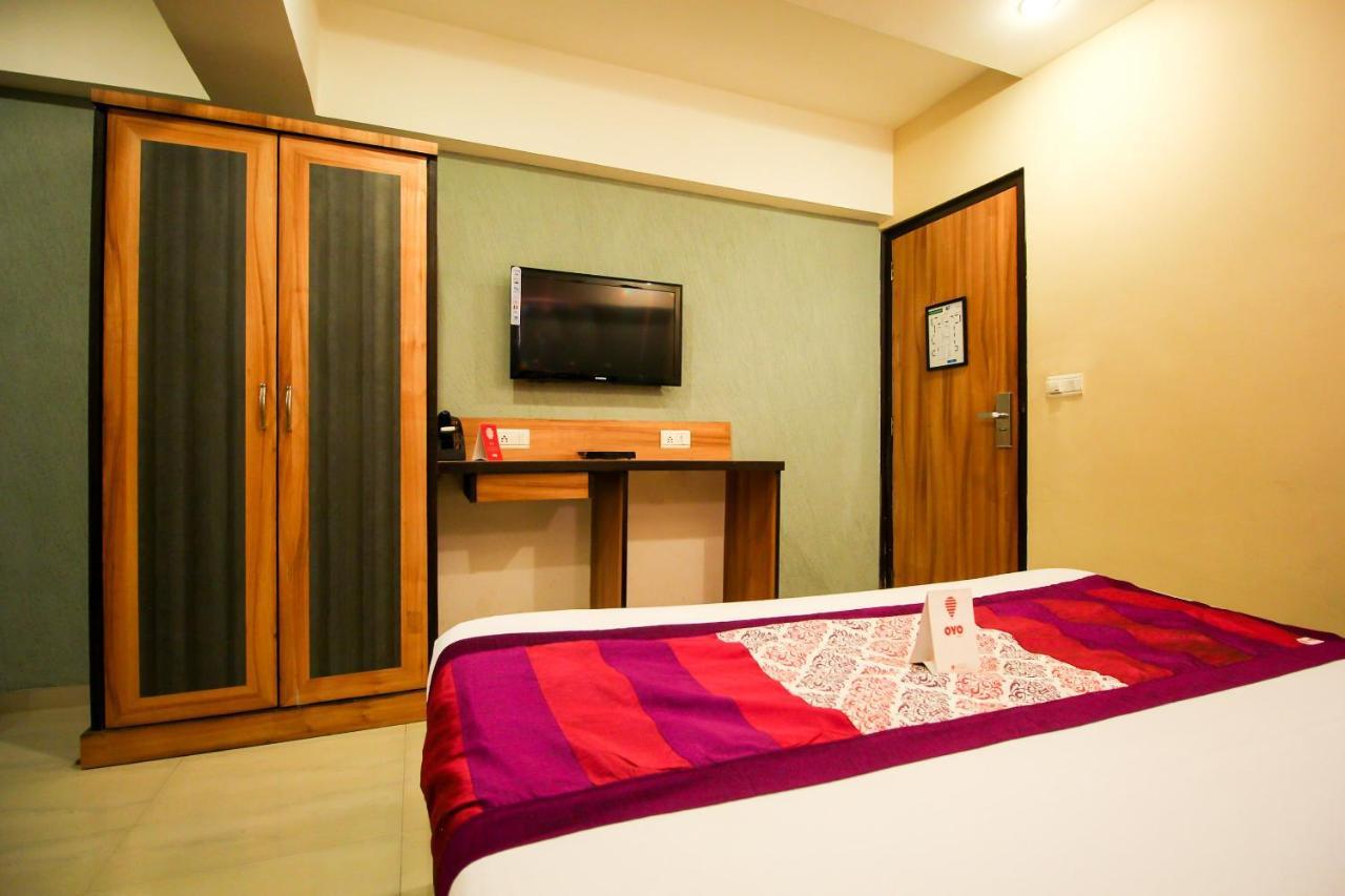 Oyo 8786 Hotel Maan Residency Ahmedabad Luaran gambar